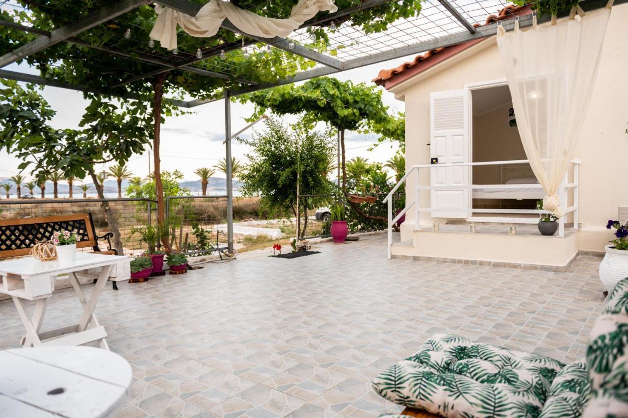 Sea View Residence Nea Kios Exterior photo