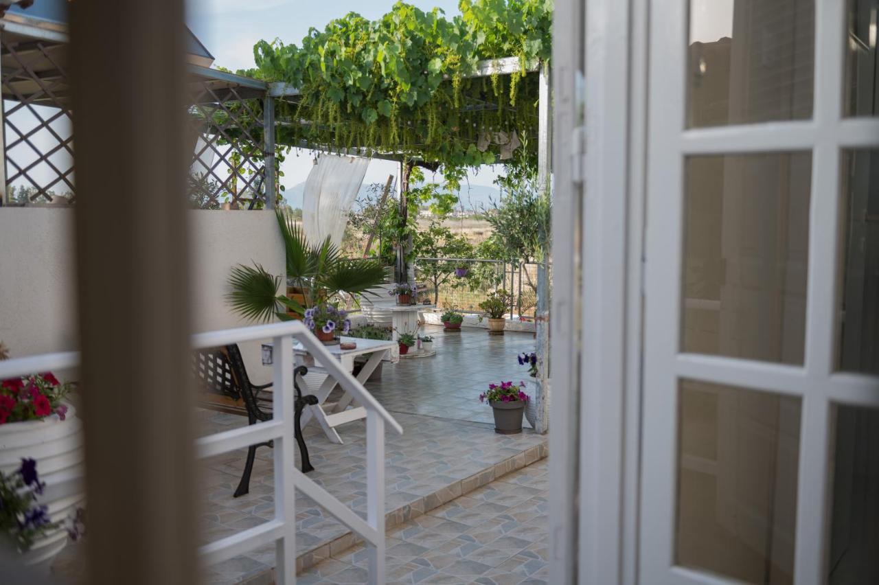 Sea View Residence Nea Kios Exterior photo